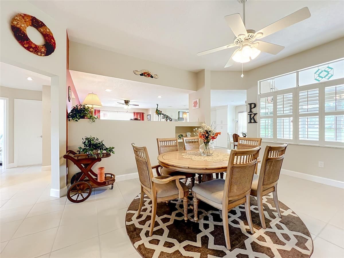 1409 CALIFORNIA DRIVE — photo 16 of 59