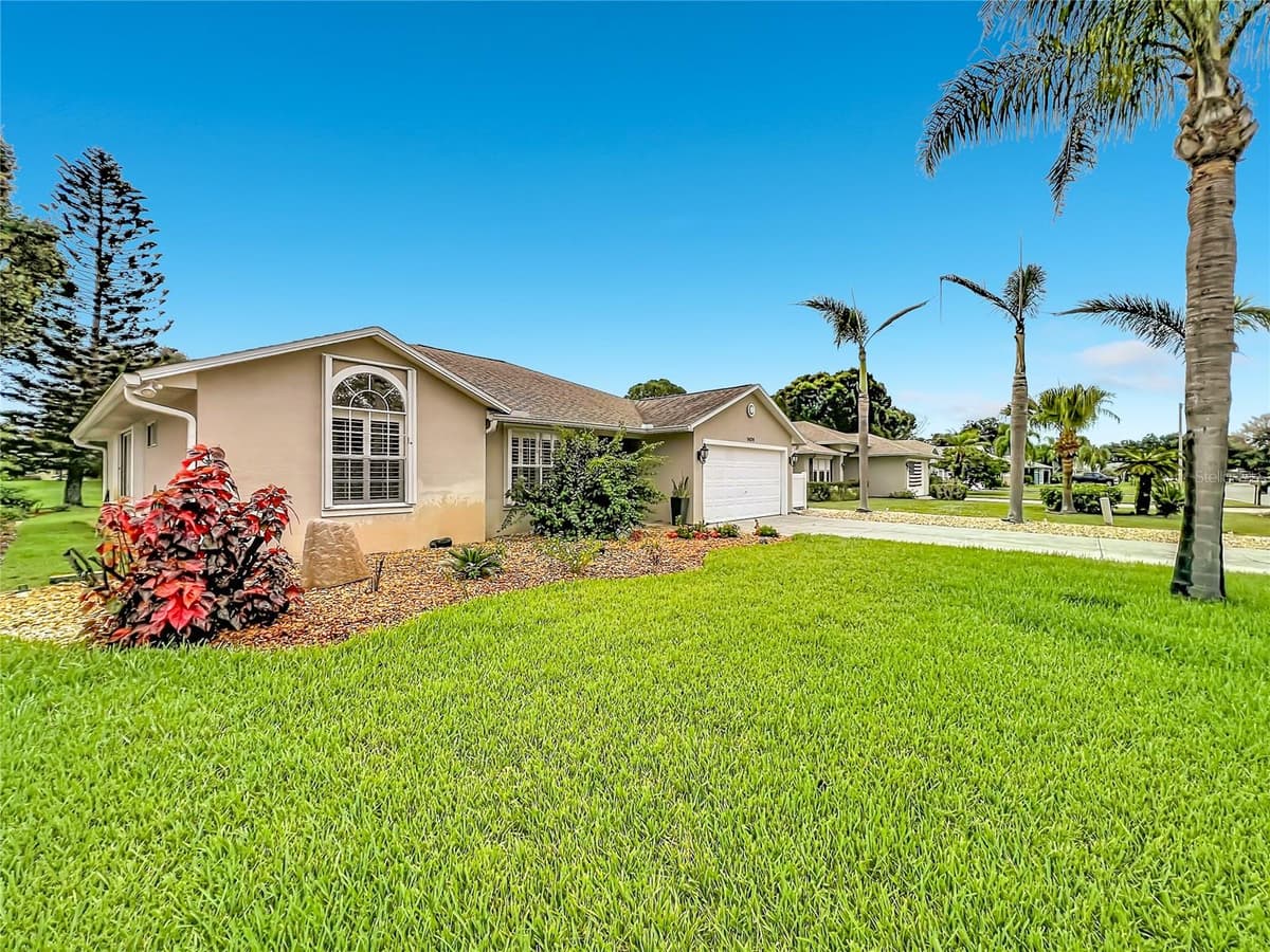 1409 CALIFORNIA DRIVE — photo 7 of 59