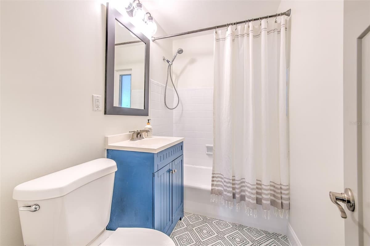 4101 BAY VILLA AVENUE — photo 14 of 18