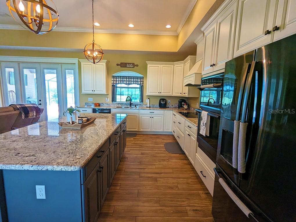 19221 BAKER ROAD — photo 7 of 64