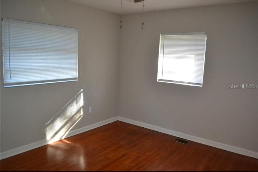 609 MONTGOMERY AVENUE — photo 13 of 22