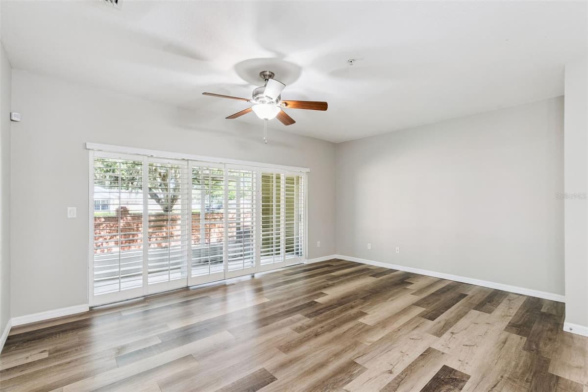 13551 DANIELS LANDING CIRCLE — photo 8 of 53