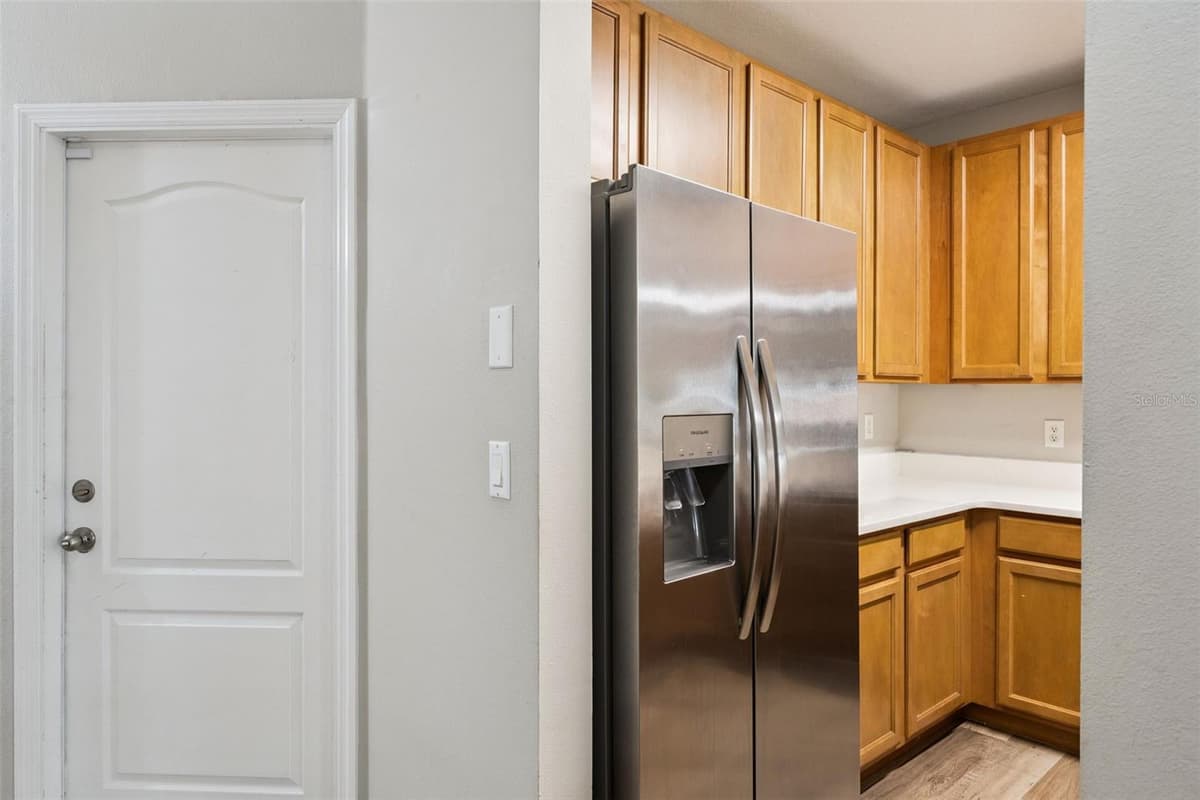 13551 DANIELS LANDING CIRCLE — photo 18 of 53