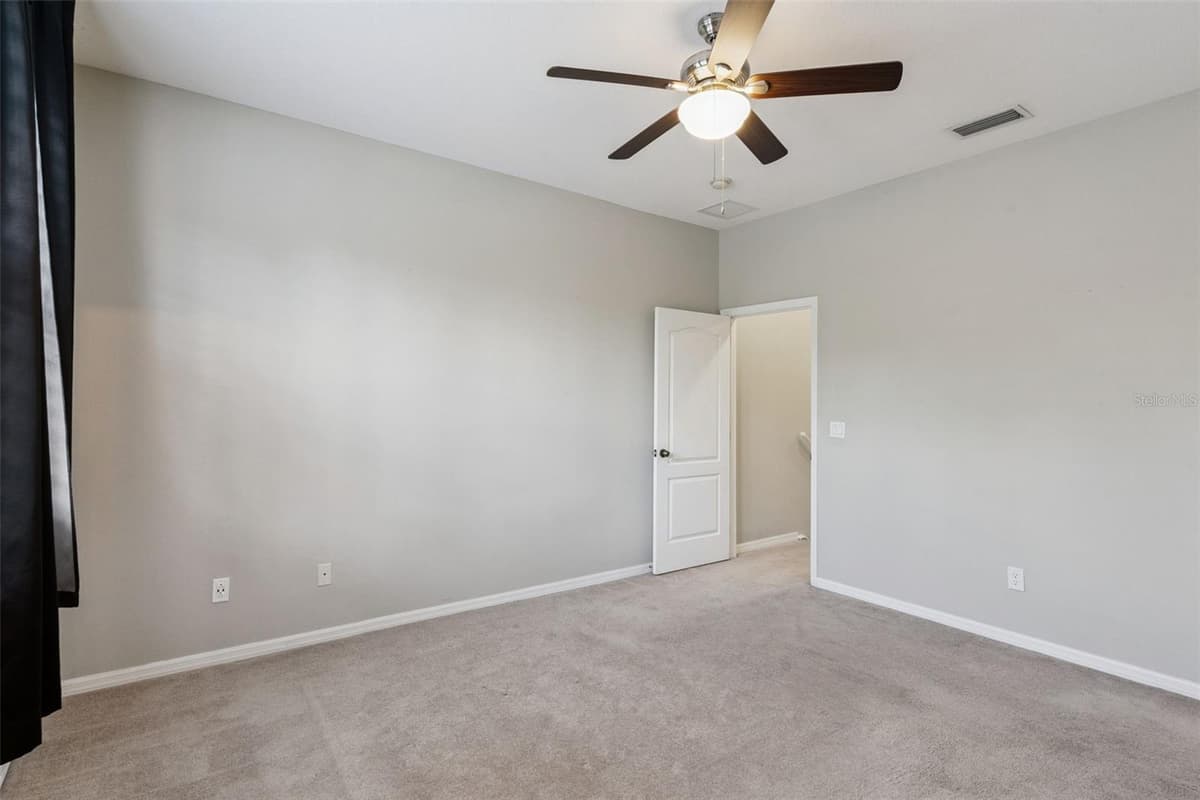 13551 DANIELS LANDING CIRCLE — photo 26 of 53