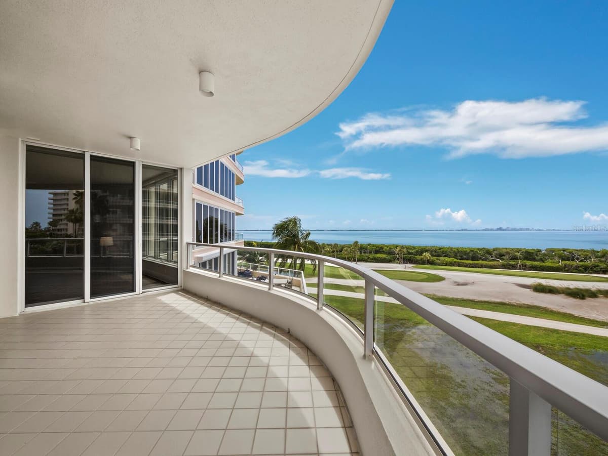 3040 GRAND BAY BOULEVARD — photo 7 of 55