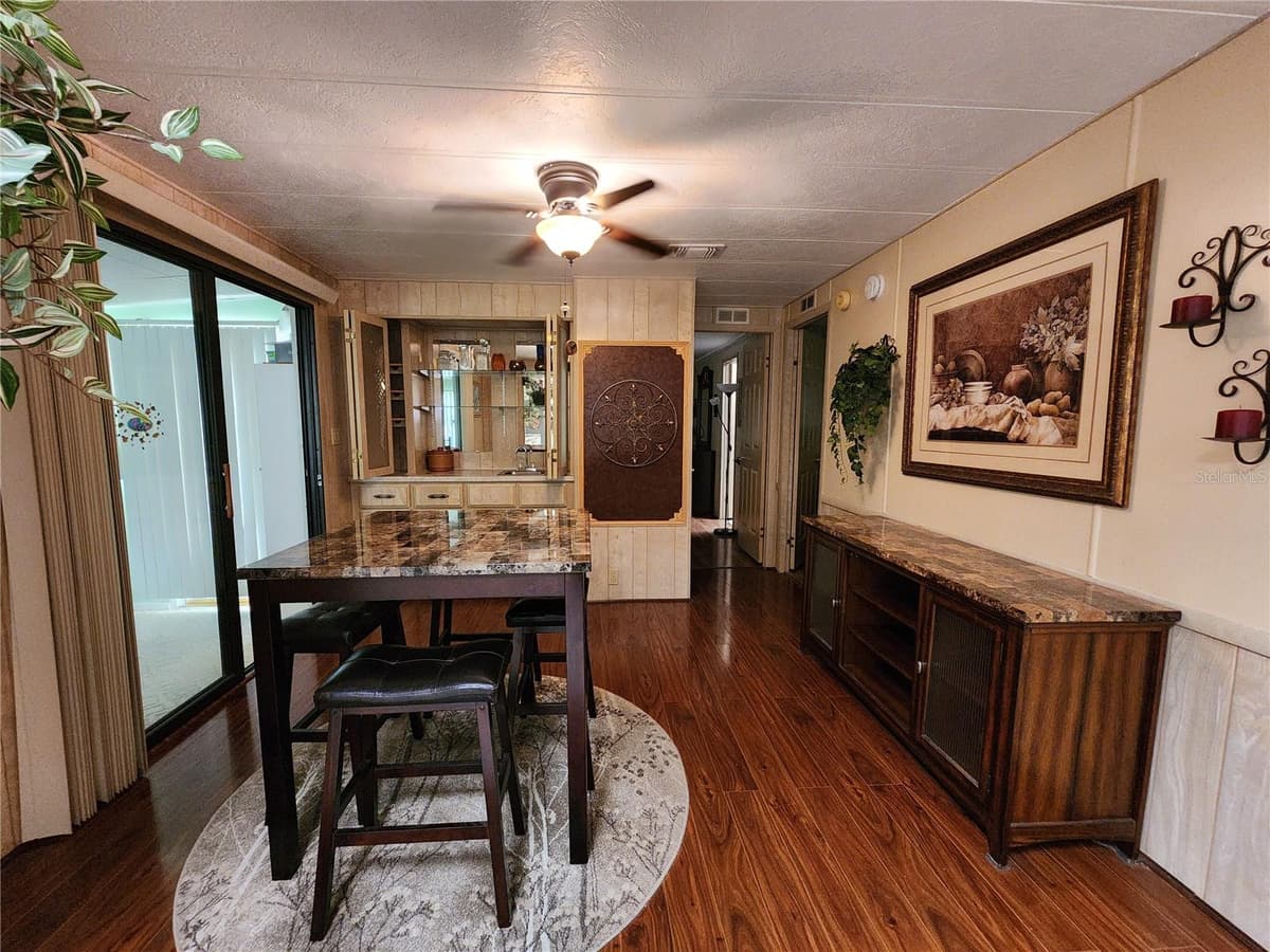 113 LAKE HAZEL DRIVE — photo 24 of 42