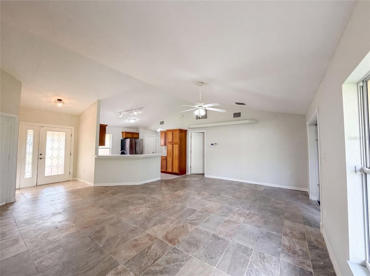 314 DUPONT CIRCLE — photo 9 of 23
