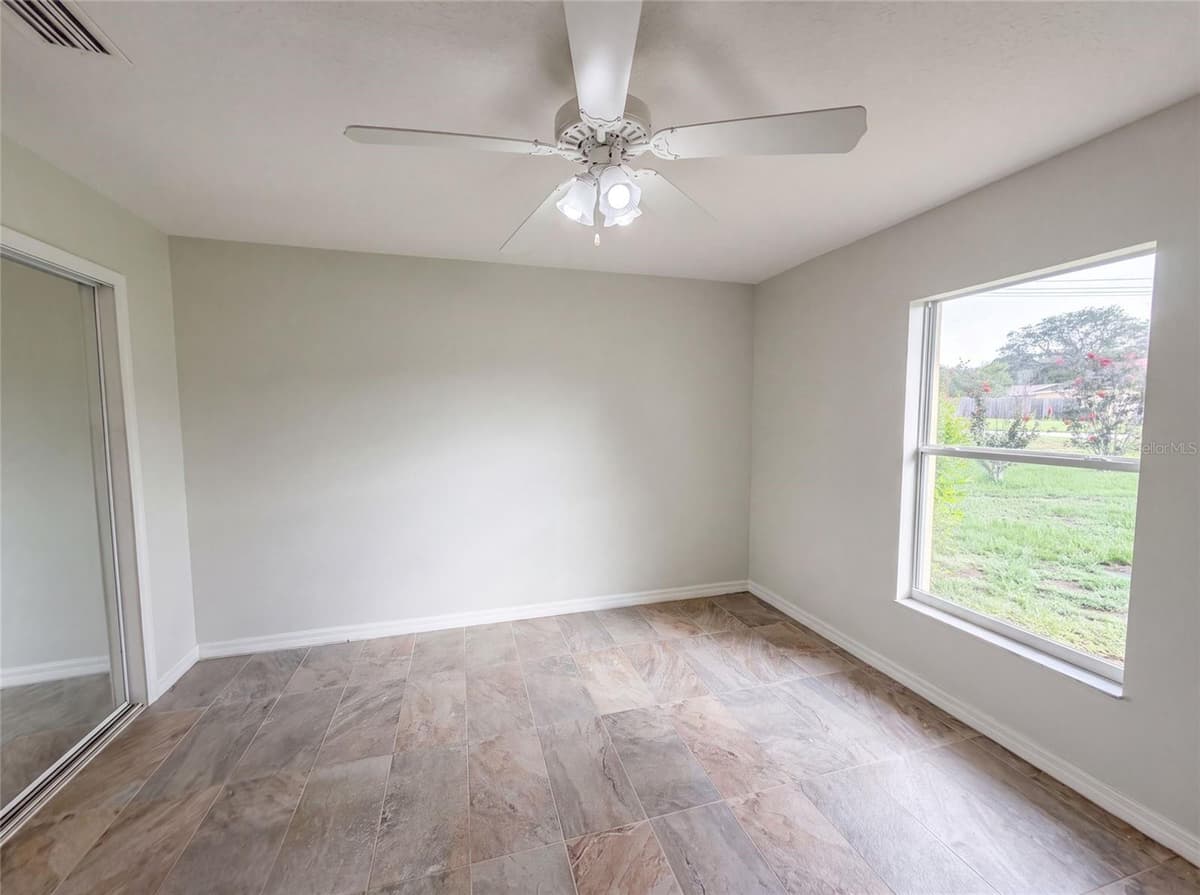 314 DUPONT CIRCLE — photo 16 of 23