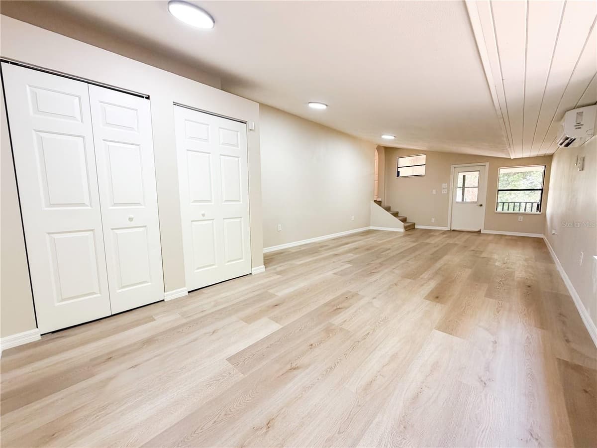8017 SKYLINE LANE — photo 14 of 14