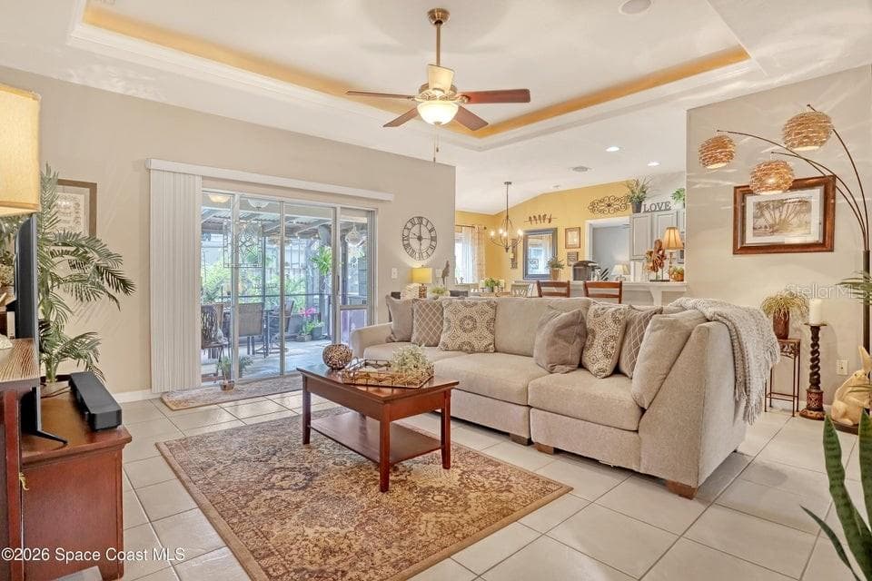 5515 OAK HOLLOW DRIVE — photo 6 of 31