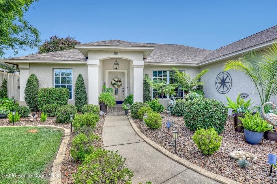 5515 OAK HOLLOW DRIVE — photo 2 of 31