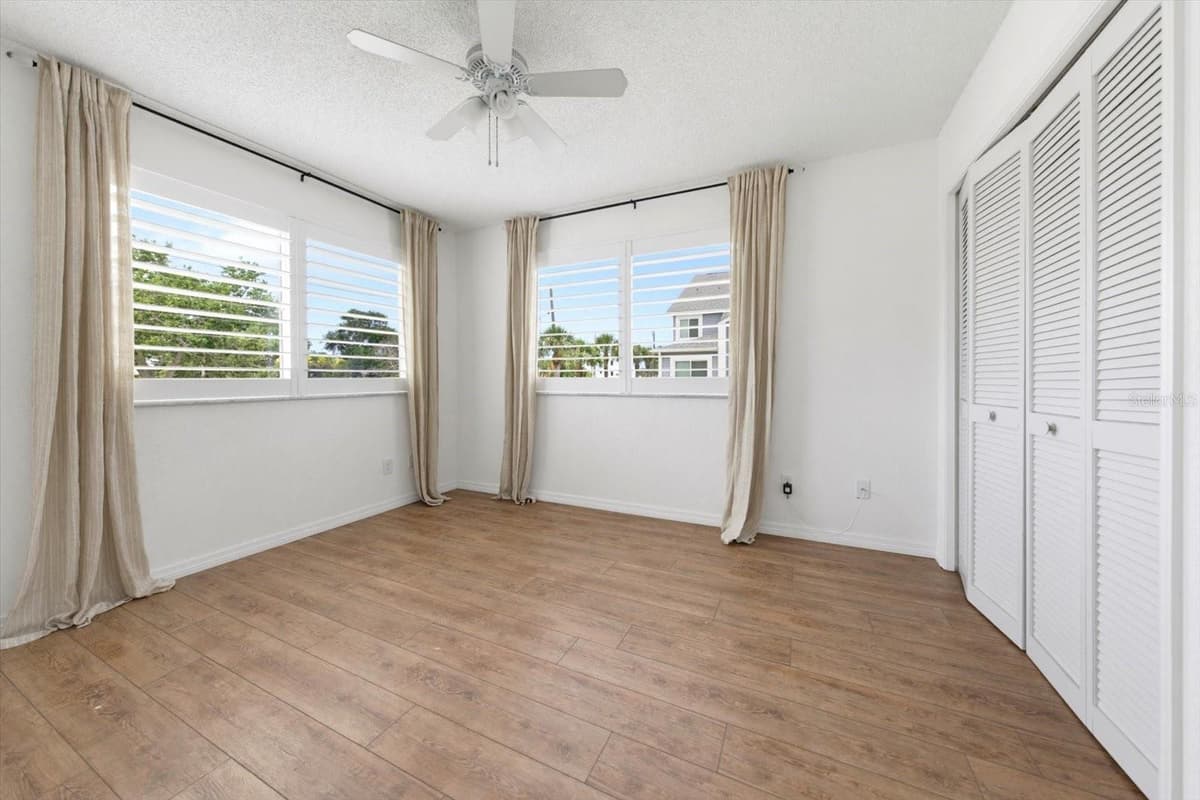 901 HARBOUR HOUSE DRIVE — photo 15 of 32