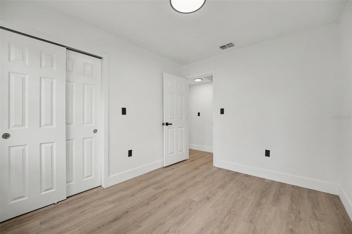 212 COQUINA DRIVE — photo 28 of 43