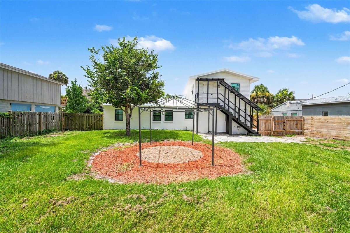 212 COQUINA DRIVE — photo 30 of 43