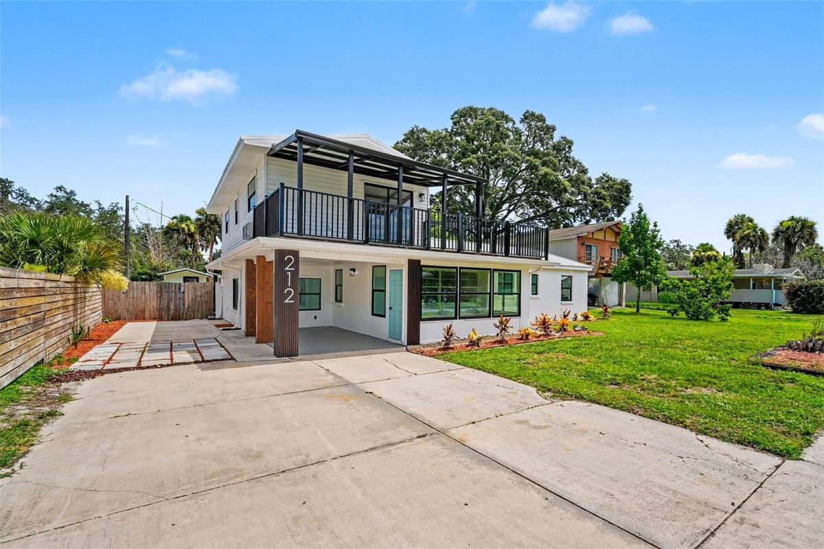 212 COQUINA DRIVE — photo 4 of 43