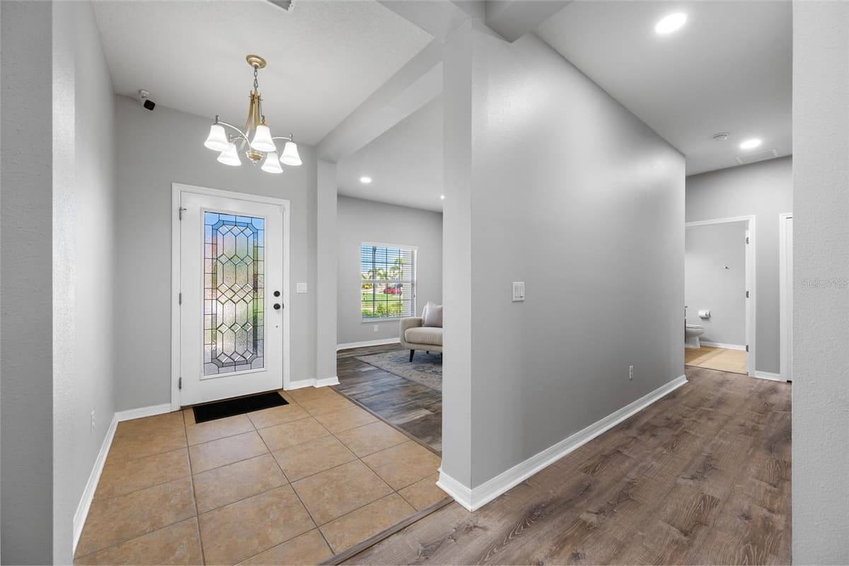 1405 PARKER DEN DRIVE — photo 5 of 93
