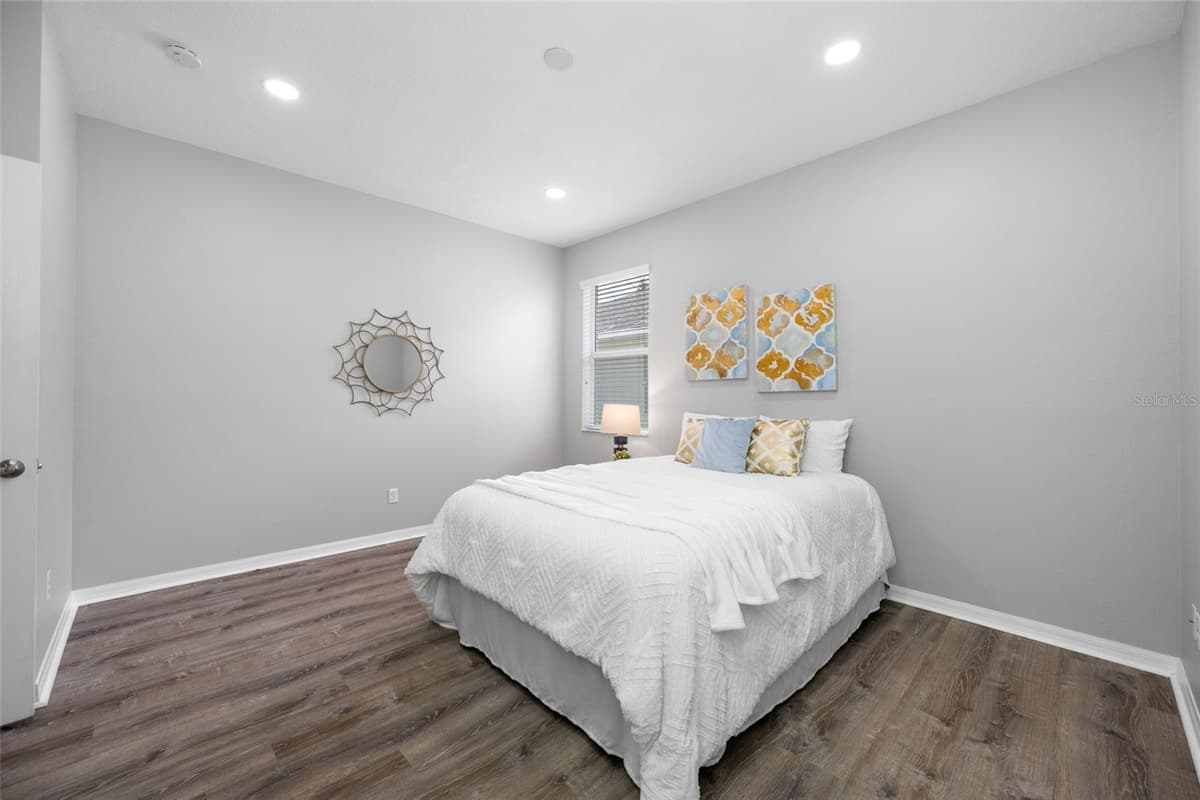 1405 PARKER DEN DRIVE — photo 41 of 93