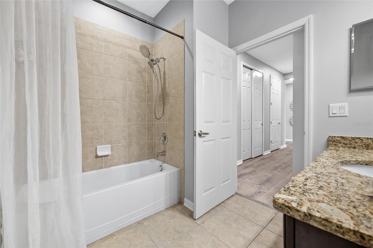 1405 PARKER DEN DRIVE — photo 23 of 93
