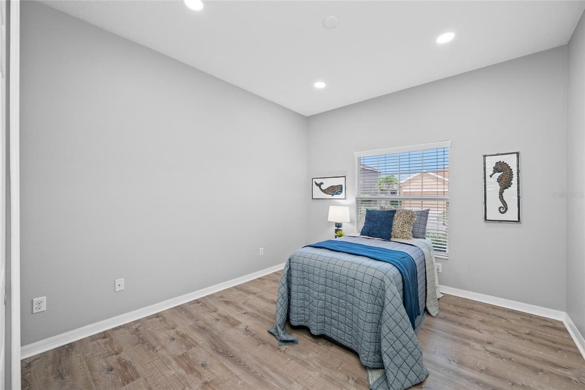 1405 PARKER DEN DRIVE — photo 20 of 93