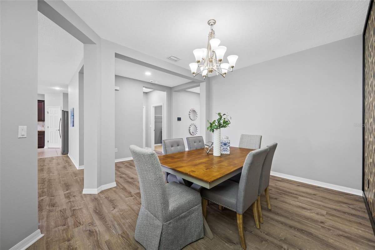 1405 PARKER DEN DRIVE — photo 31 of 93