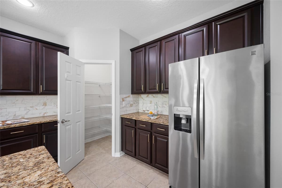 1405 PARKER DEN DRIVE — photo 55 of 93