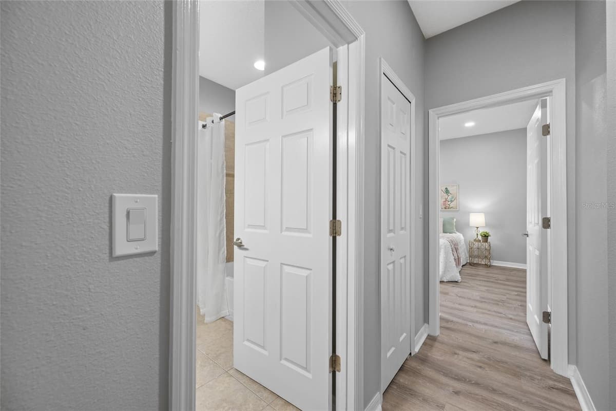 1405 PARKER DEN DRIVE — photo 16 of 93