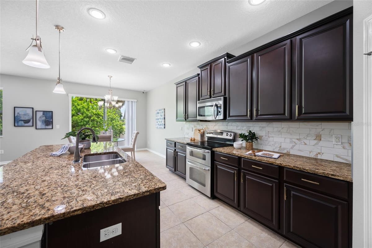 1405 PARKER DEN DRIVE — photo 56 of 93