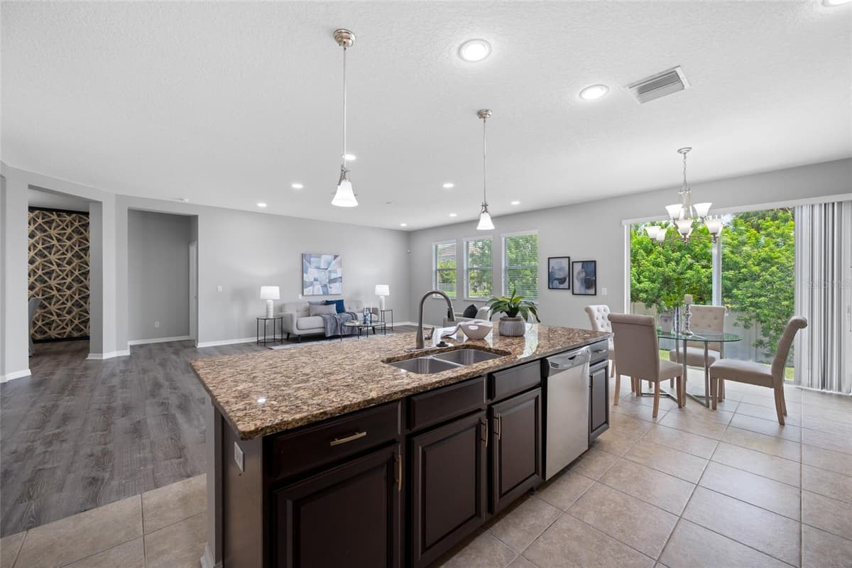 1405 PARKER DEN DRIVE — photo 58 of 93