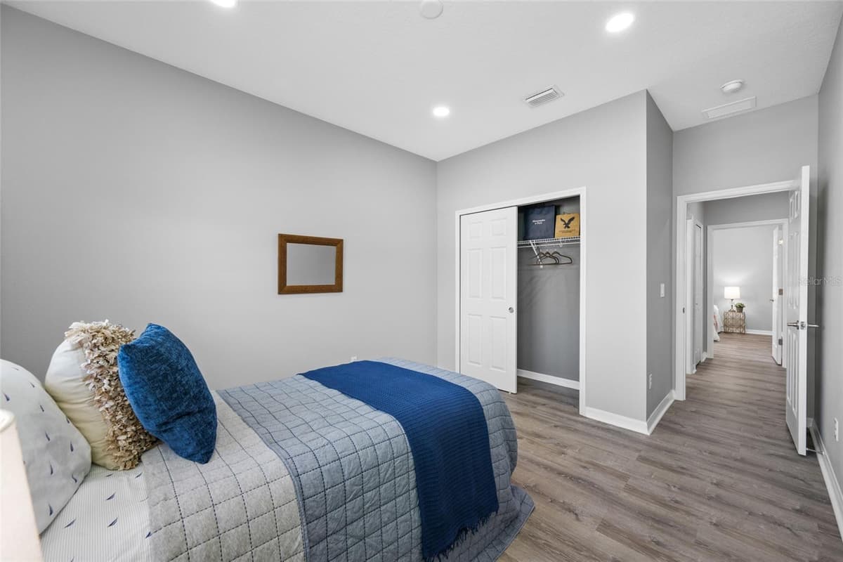 1405 PARKER DEN DRIVE — photo 18 of 93