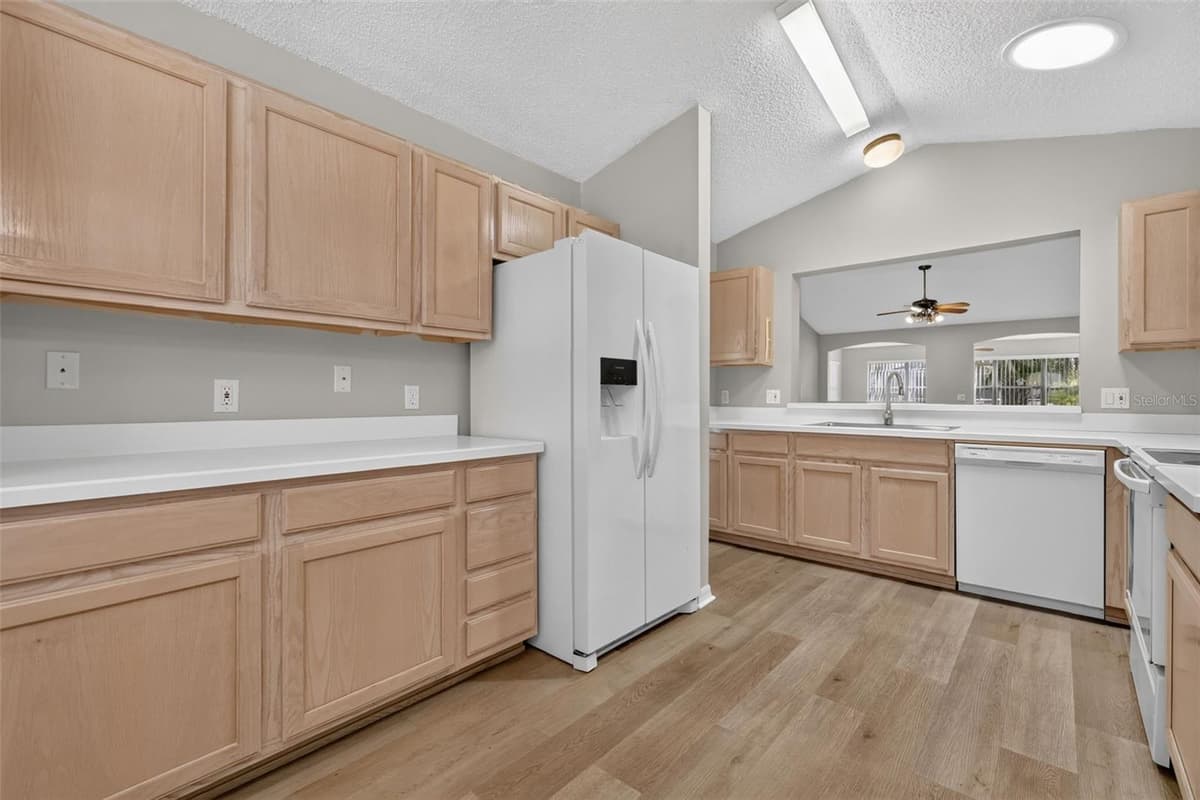 2129 MARGARITA DRIVE — photo 6 of 24