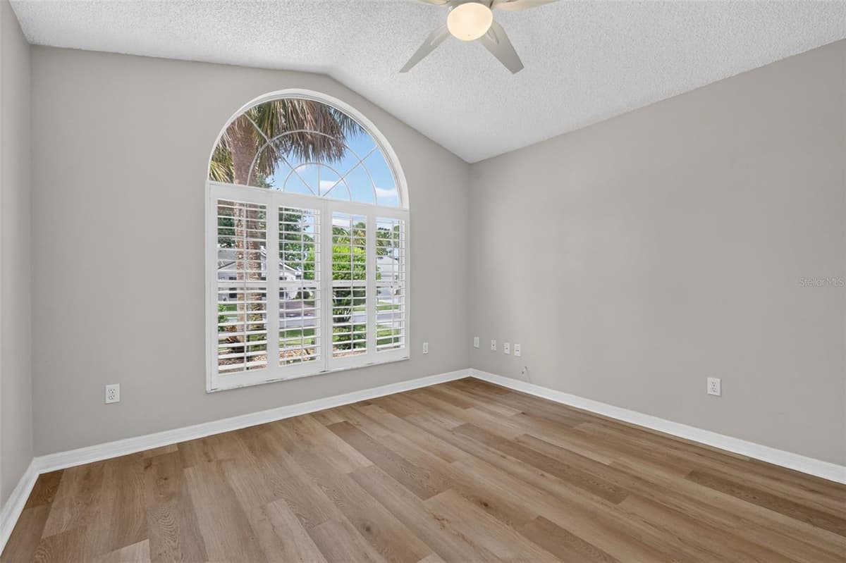 2129 MARGARITA DRIVE — photo 17 of 24