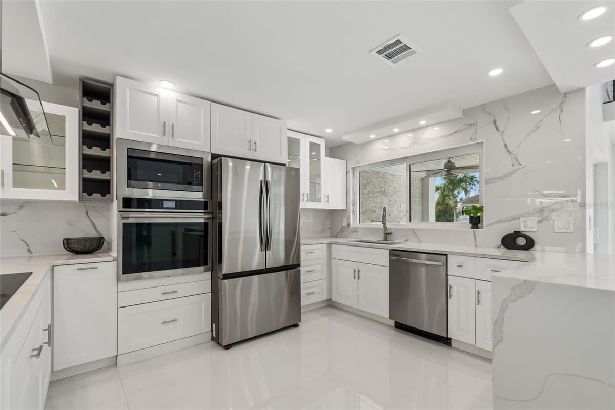 775 CAPRI BOULEVARD — photo 12 of 67