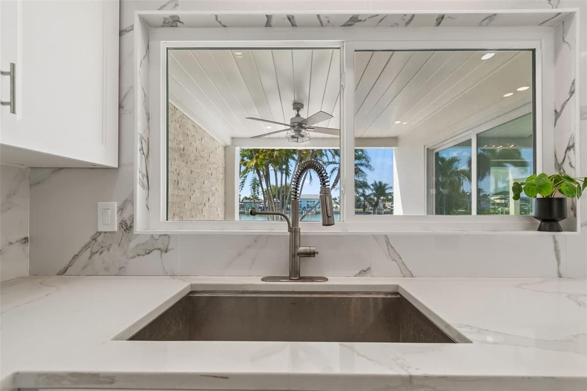 775 CAPRI BOULEVARD — photo 15 of 67