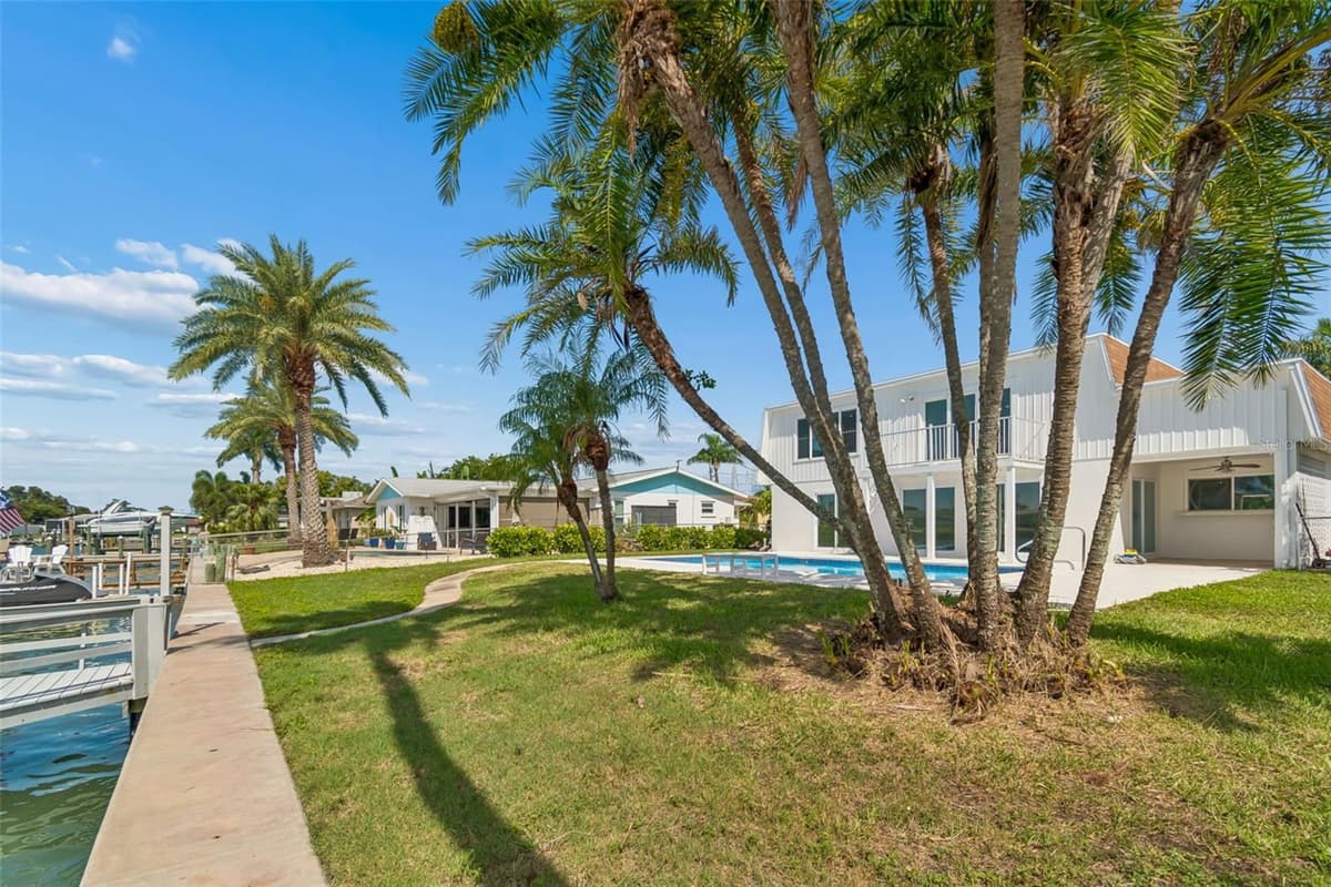 775 CAPRI BOULEVARD — photo 48 of 67