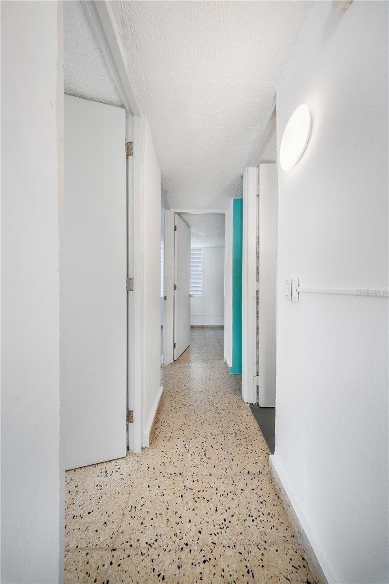 G4 AVENIDA A — photo 14 of 53