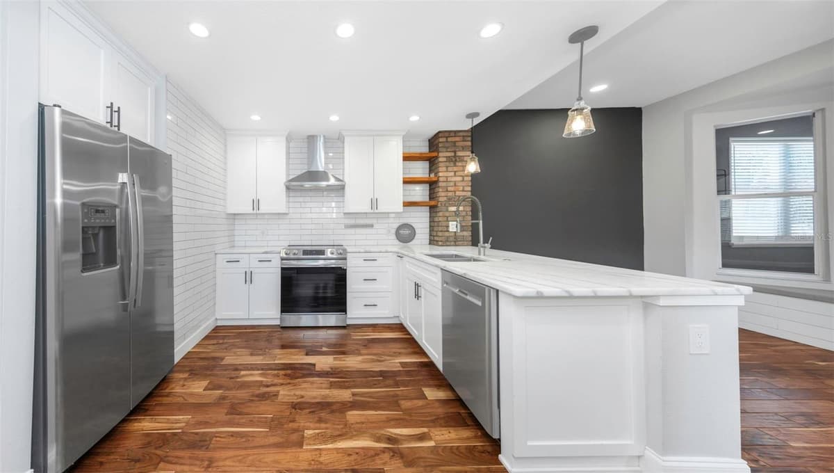 1704 SPLIT FORK DRIVE — photo 5 of 87