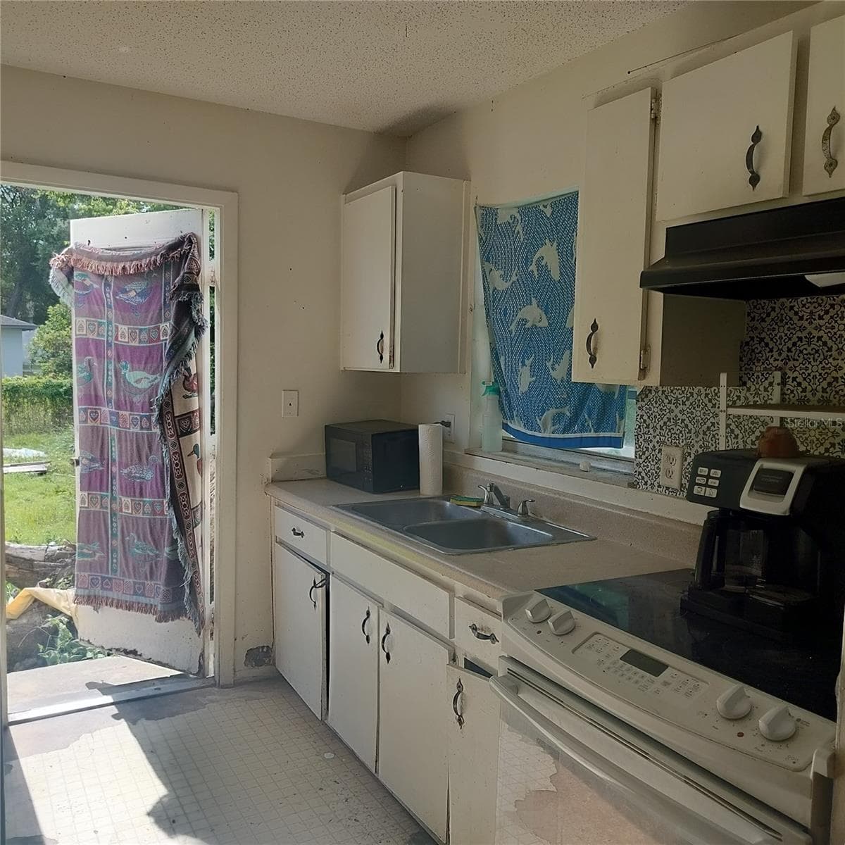 310 FAISON STREET — photo 11 of 32