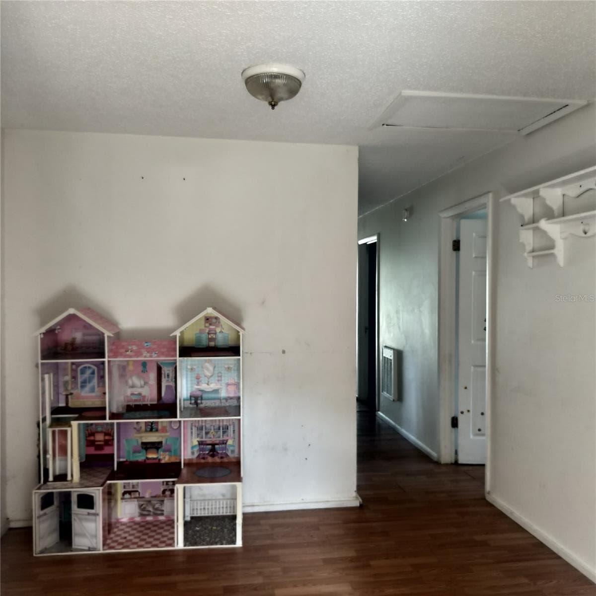 310 FAISON STREET — photo 8 of 32