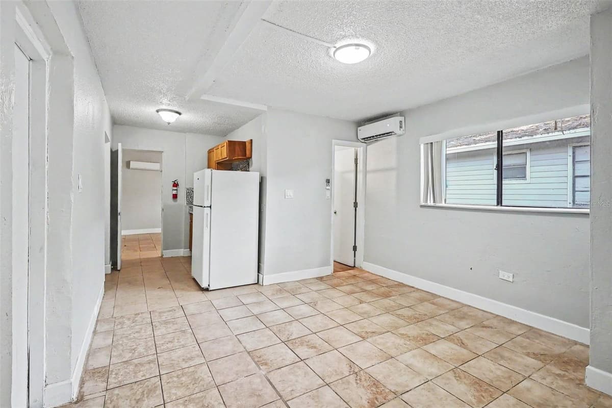 2214 QUALITY LIFE CENTER WAY — photo 3 of 21