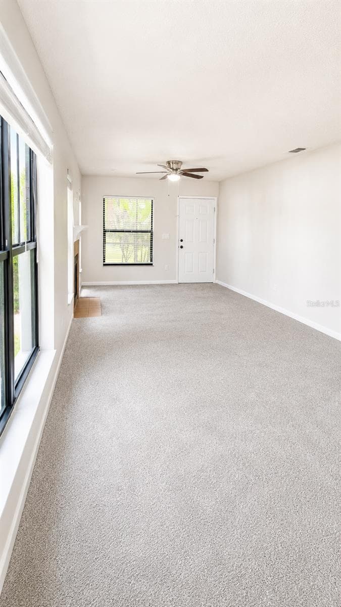 703 NORTHLAKE DRIVE — photo 10 of 36