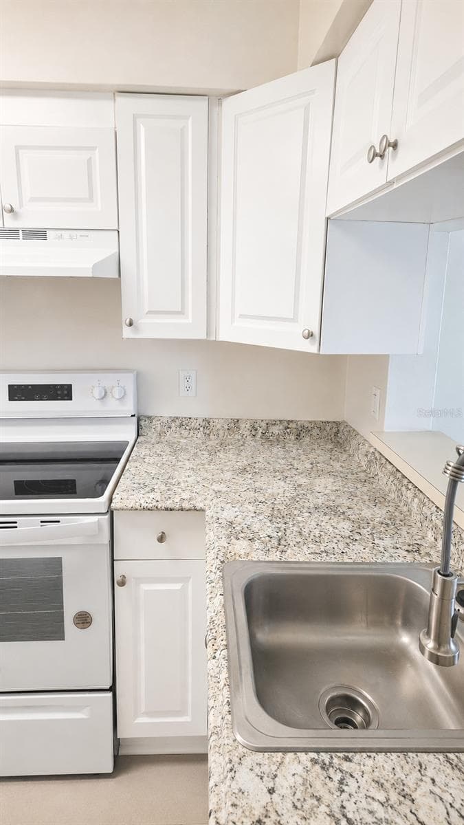 703 NORTHLAKE DRIVE — photo 13 of 36