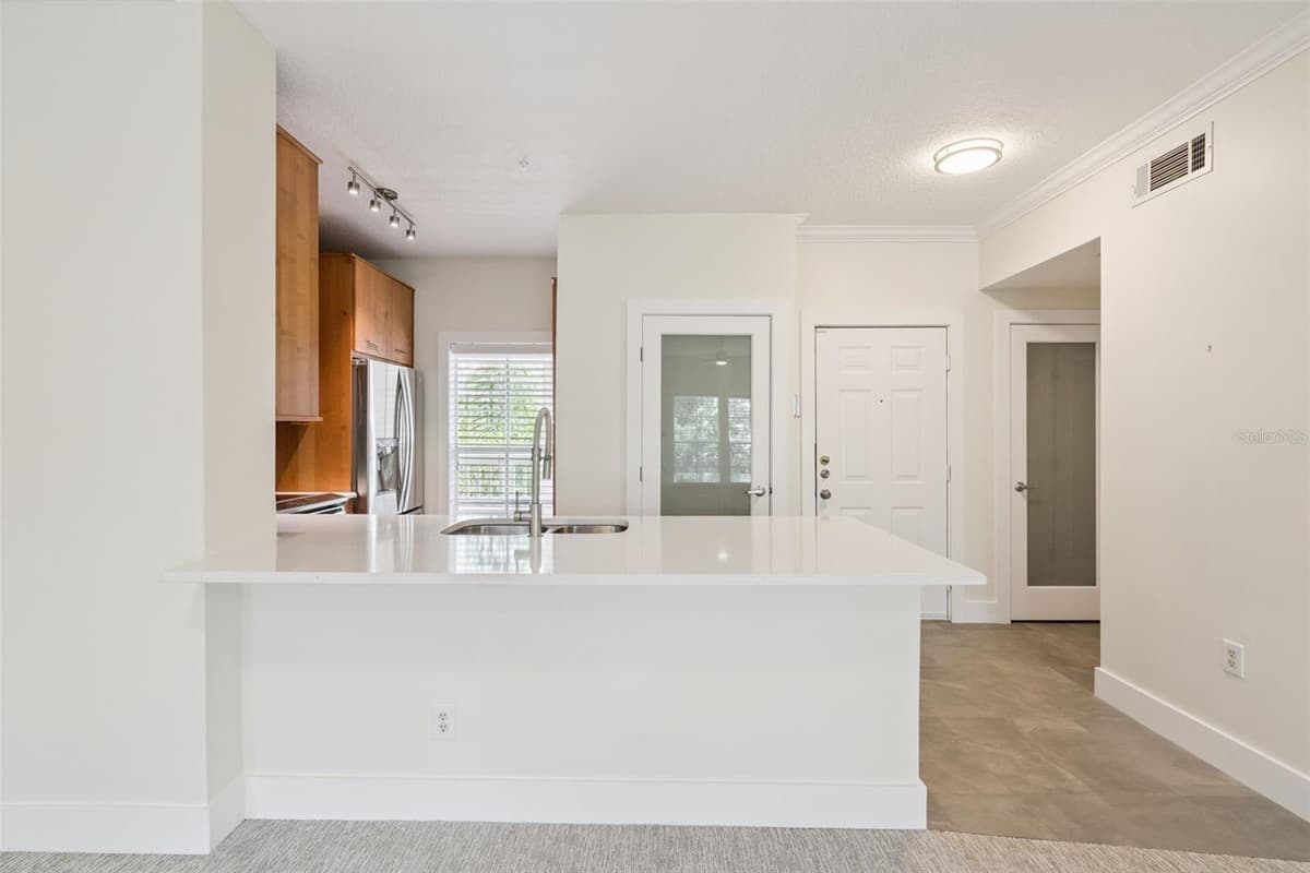 529 WATER STREET — photo 8 of 43