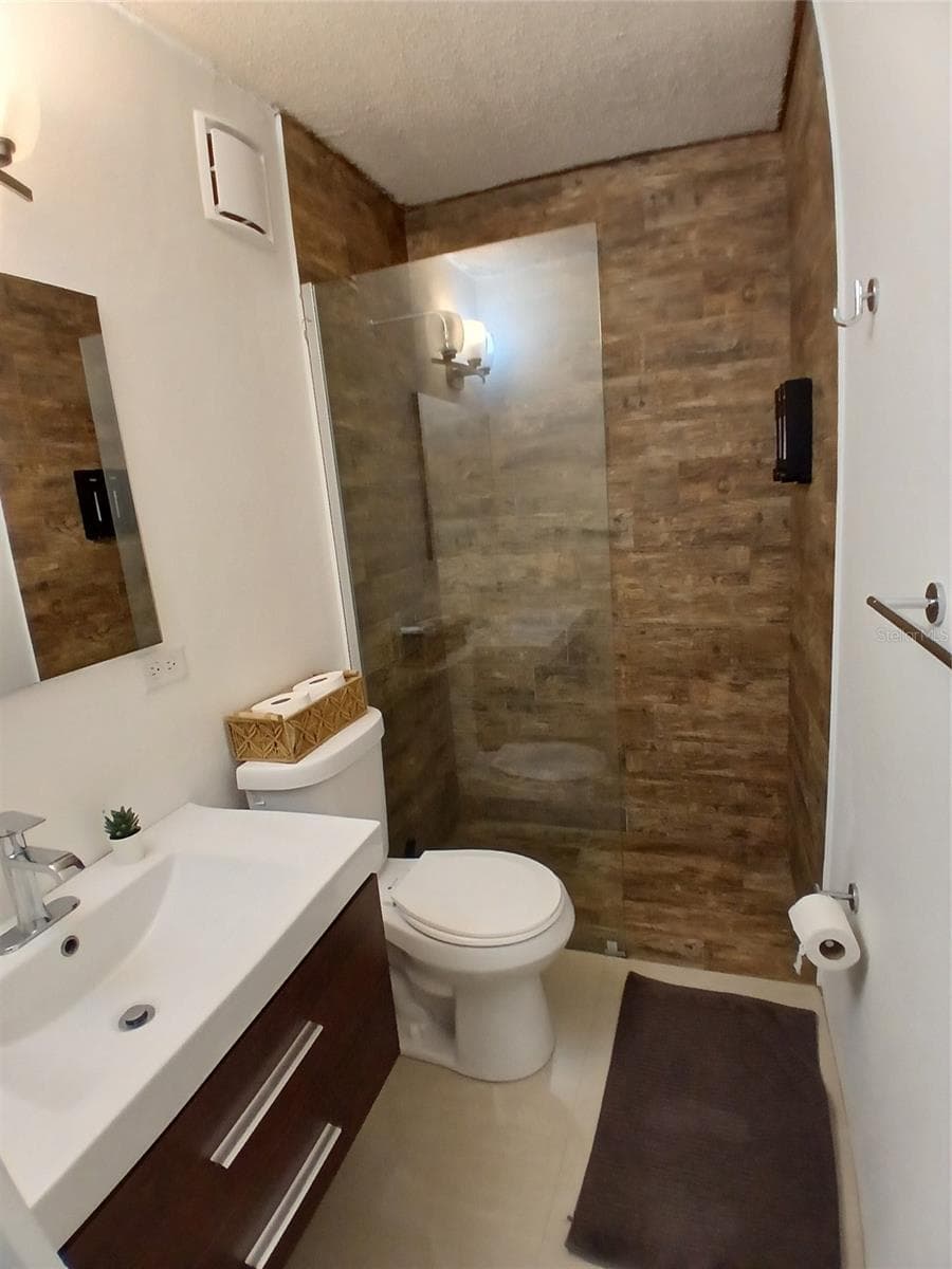 Villa Marina Condo VILLA MARINA AVE. — photo 15 of 23