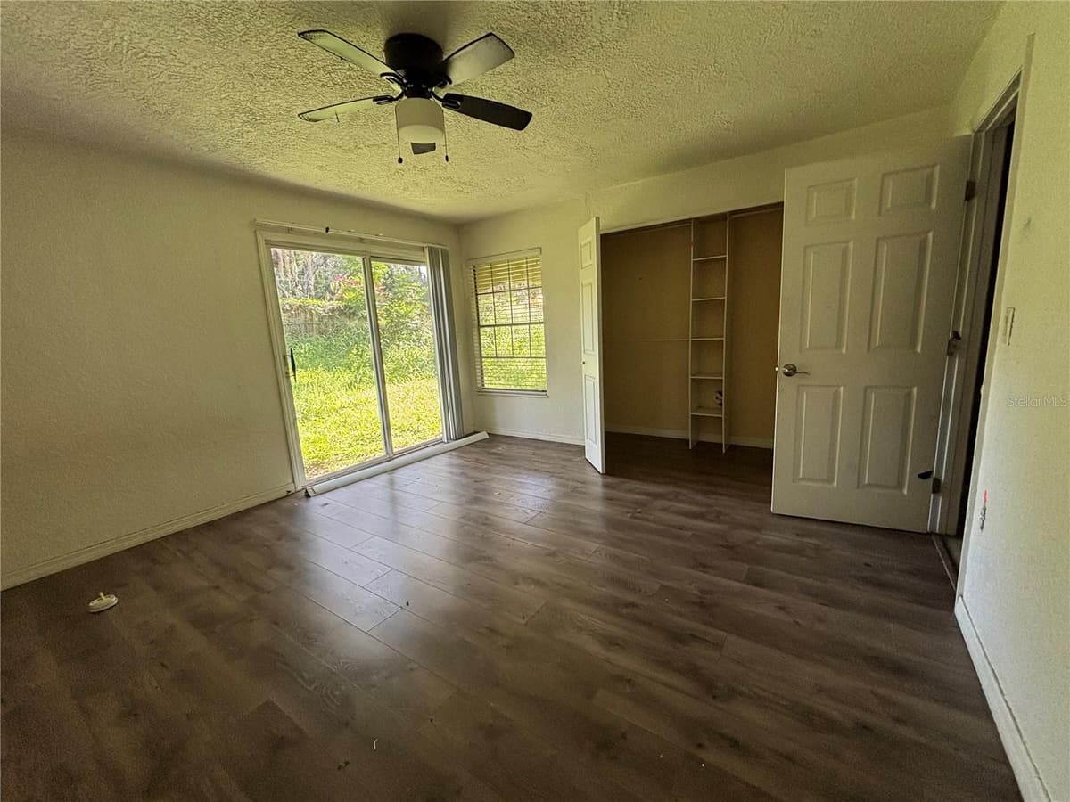 210 PEARL STREET — photo 12 of 21