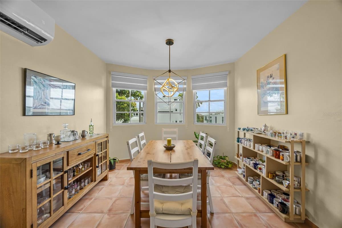 6690 PALMA REAL STREET — photo 9 of 25