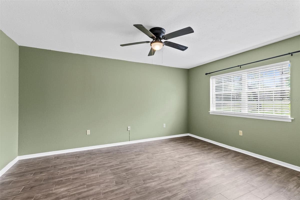 4102 CLUBSIDE DRIVE — photo 11 of 27