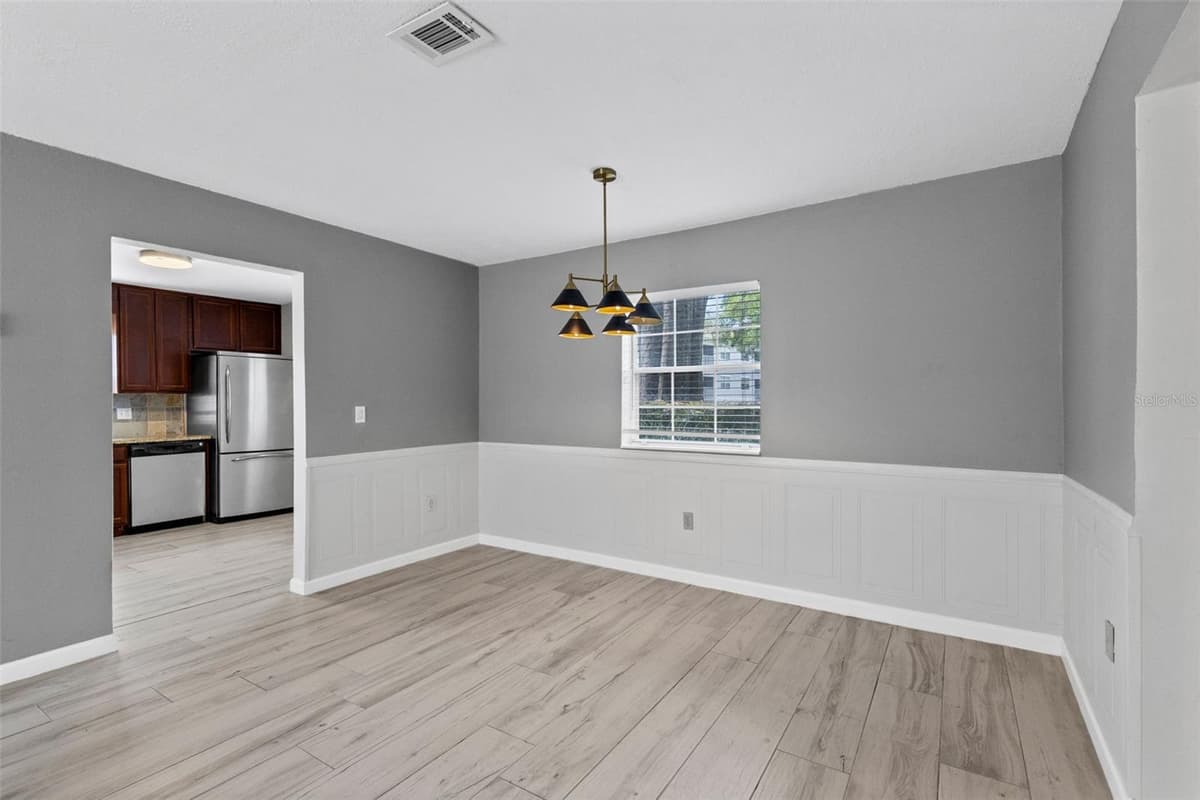 4102 CLUBSIDE DRIVE — photo 6 of 27