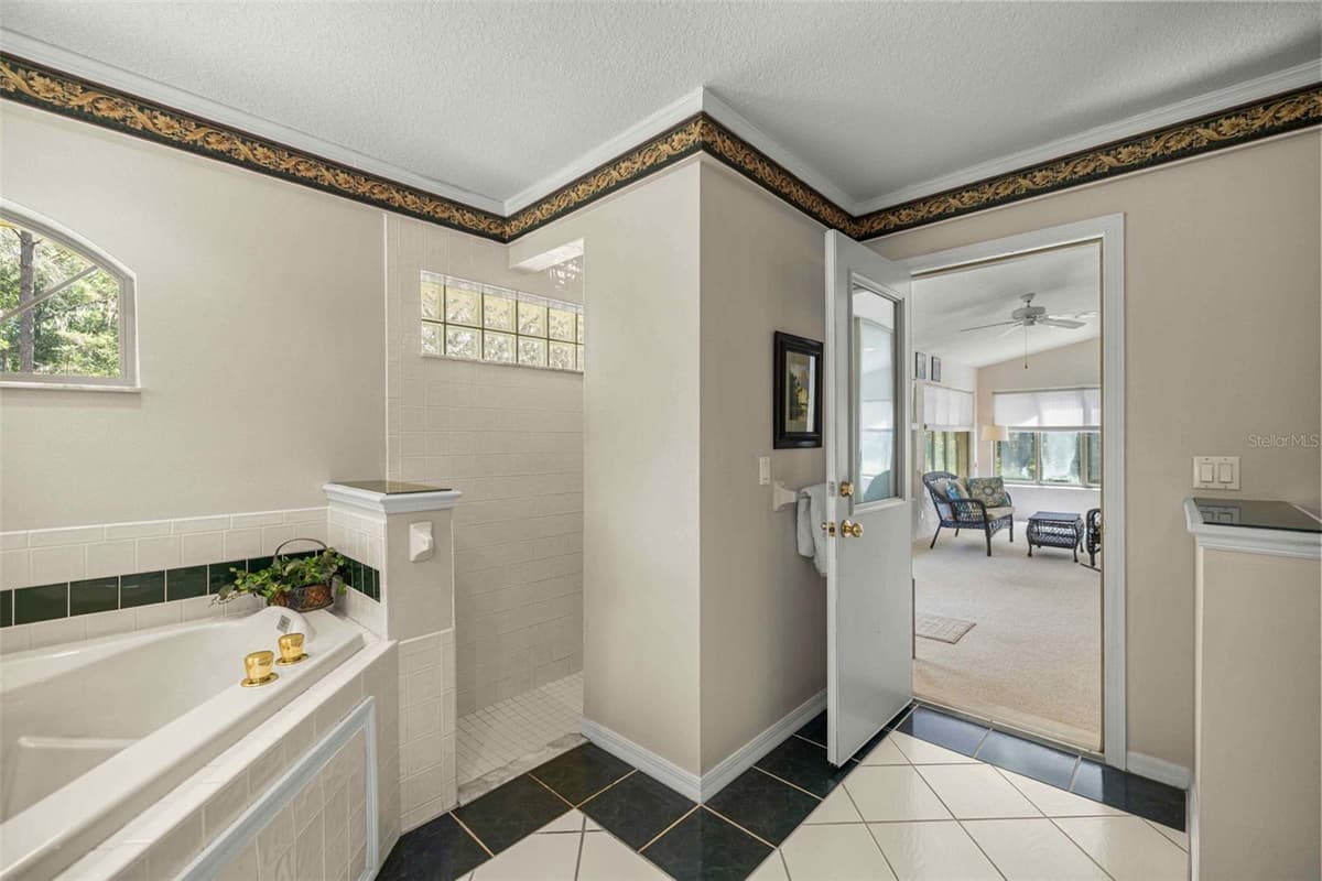2059 TALL OAKS DRIVE — photo 17 of 42