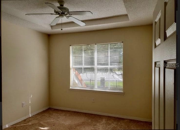 18001 RICHMOND PLACE DRIVE — photo 5 of 7