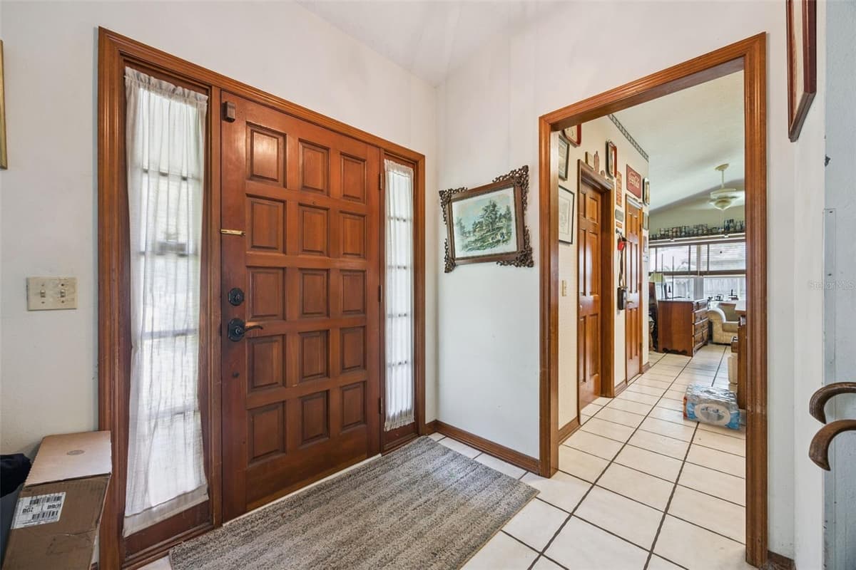 175 WHITE DOVE AVENUE — photo 4 of 29